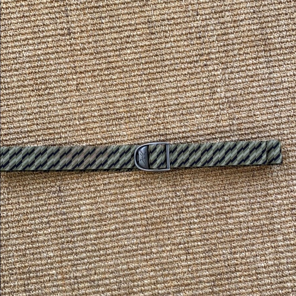 Chacho’s adjustable belt.